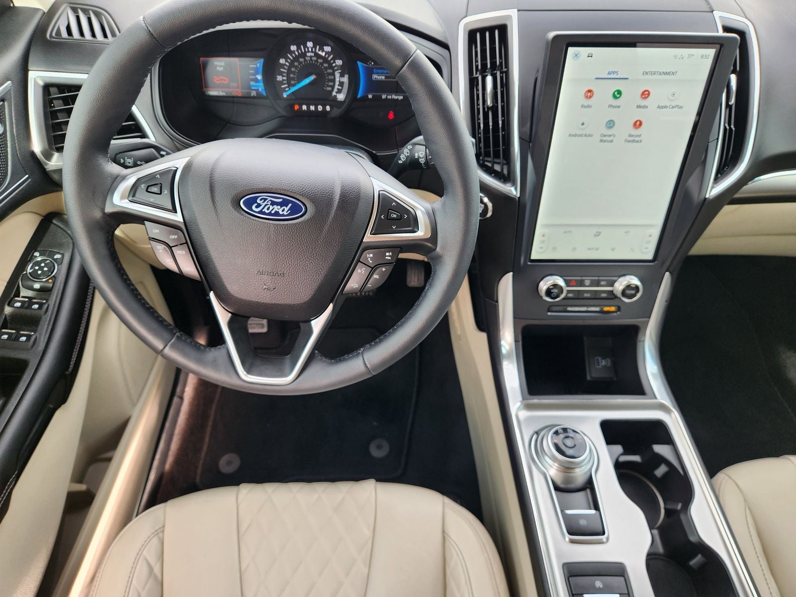 2023 Ford Edge Titanium