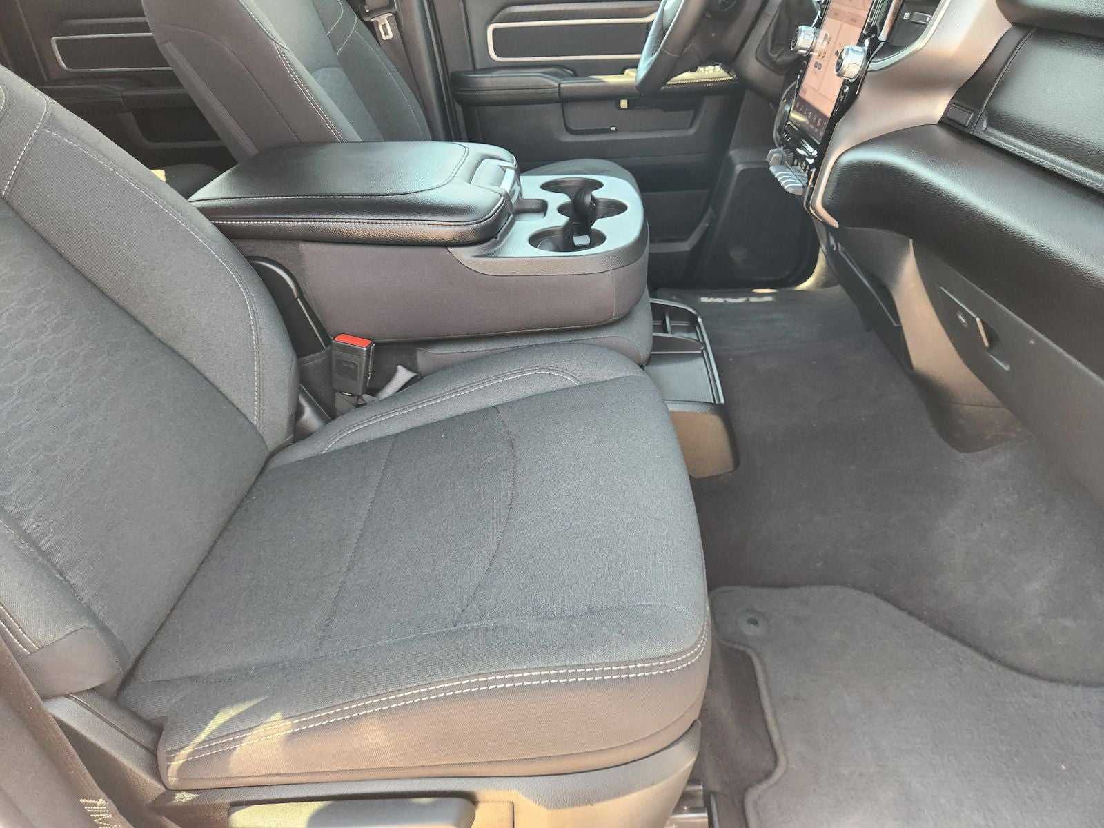 2025 RAM Ram 2500 Big Horn Crew Cab 4x4 6'4' Box
