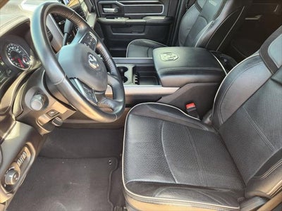 2024 RAM Ram 3500 Laramie Crew Cab 4x4 8' Box