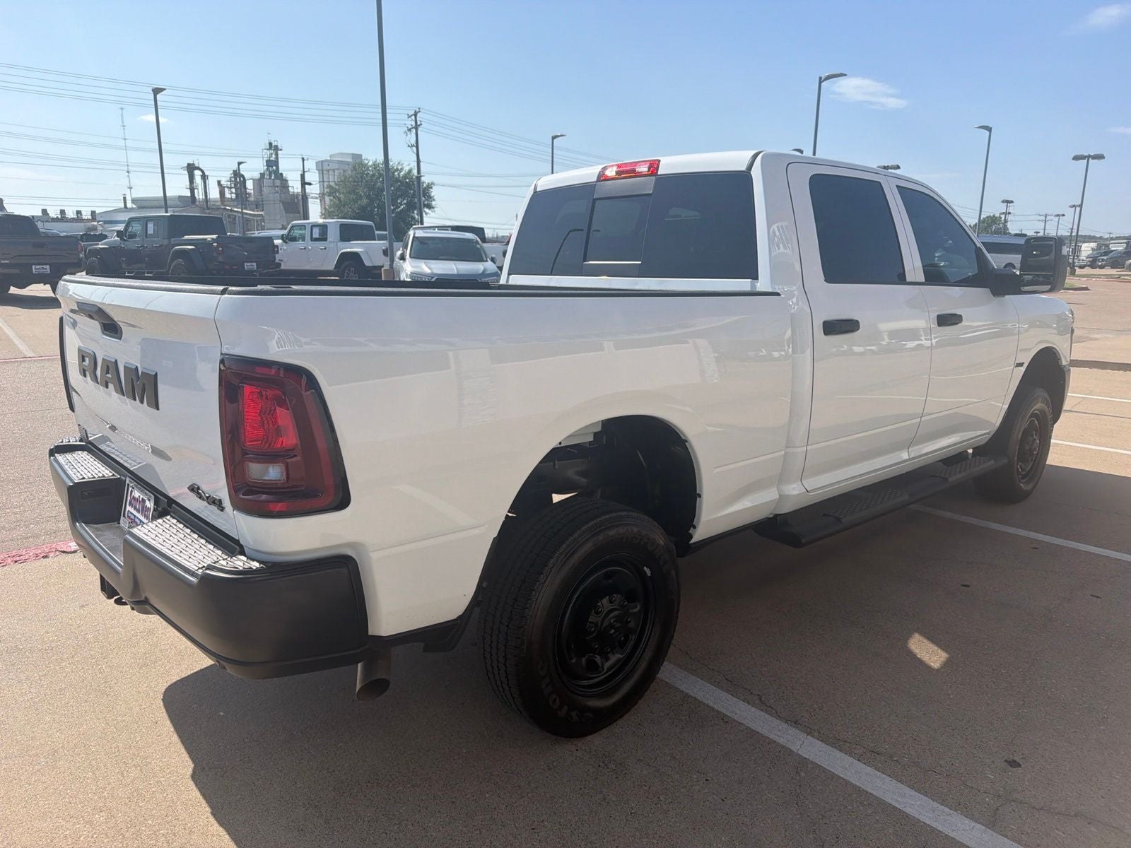 2025 RAM Ram 2500 Tradesman Crew Cab 4x4 6'4' Box