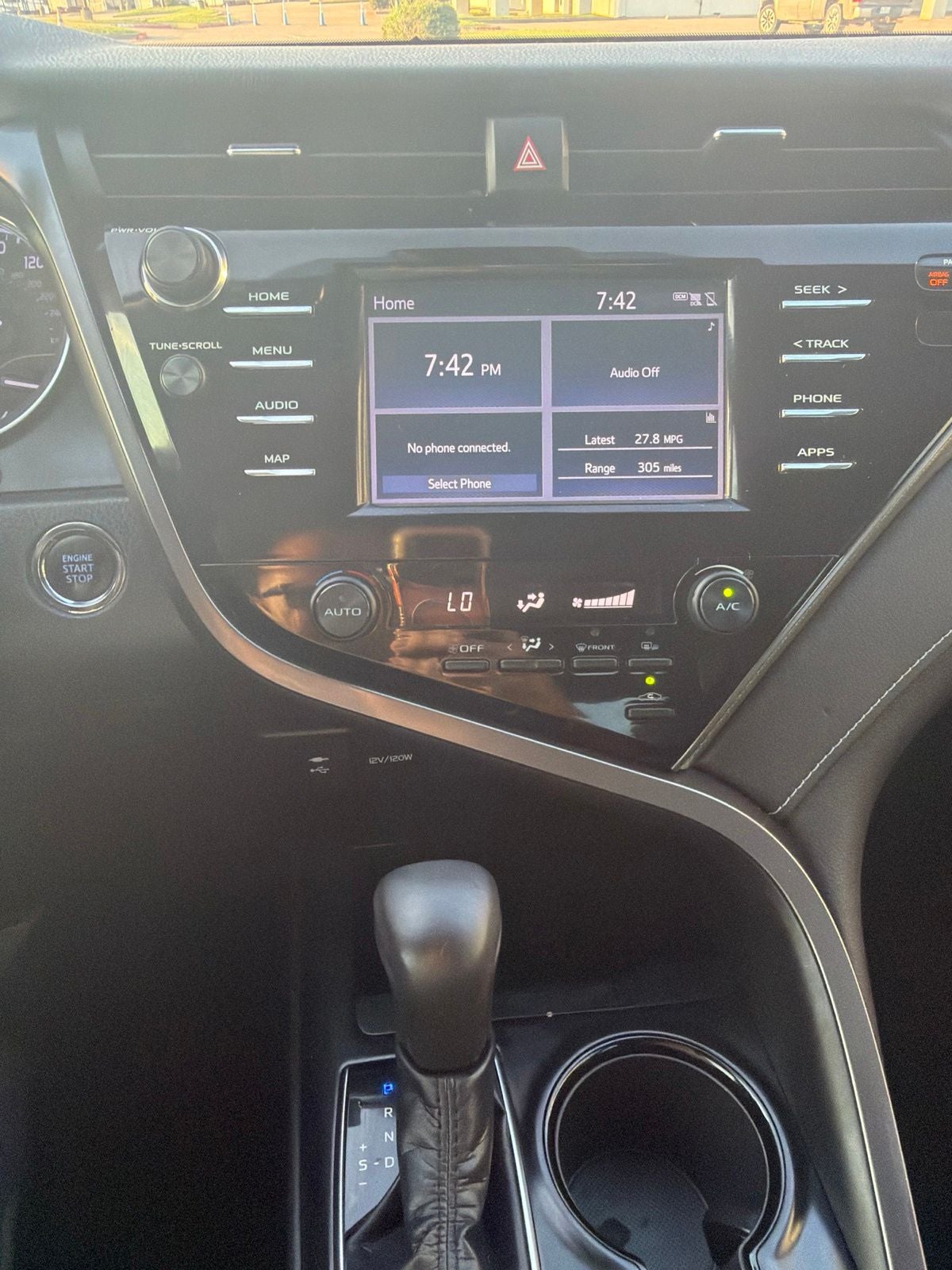 2019 Toyota Camry SE