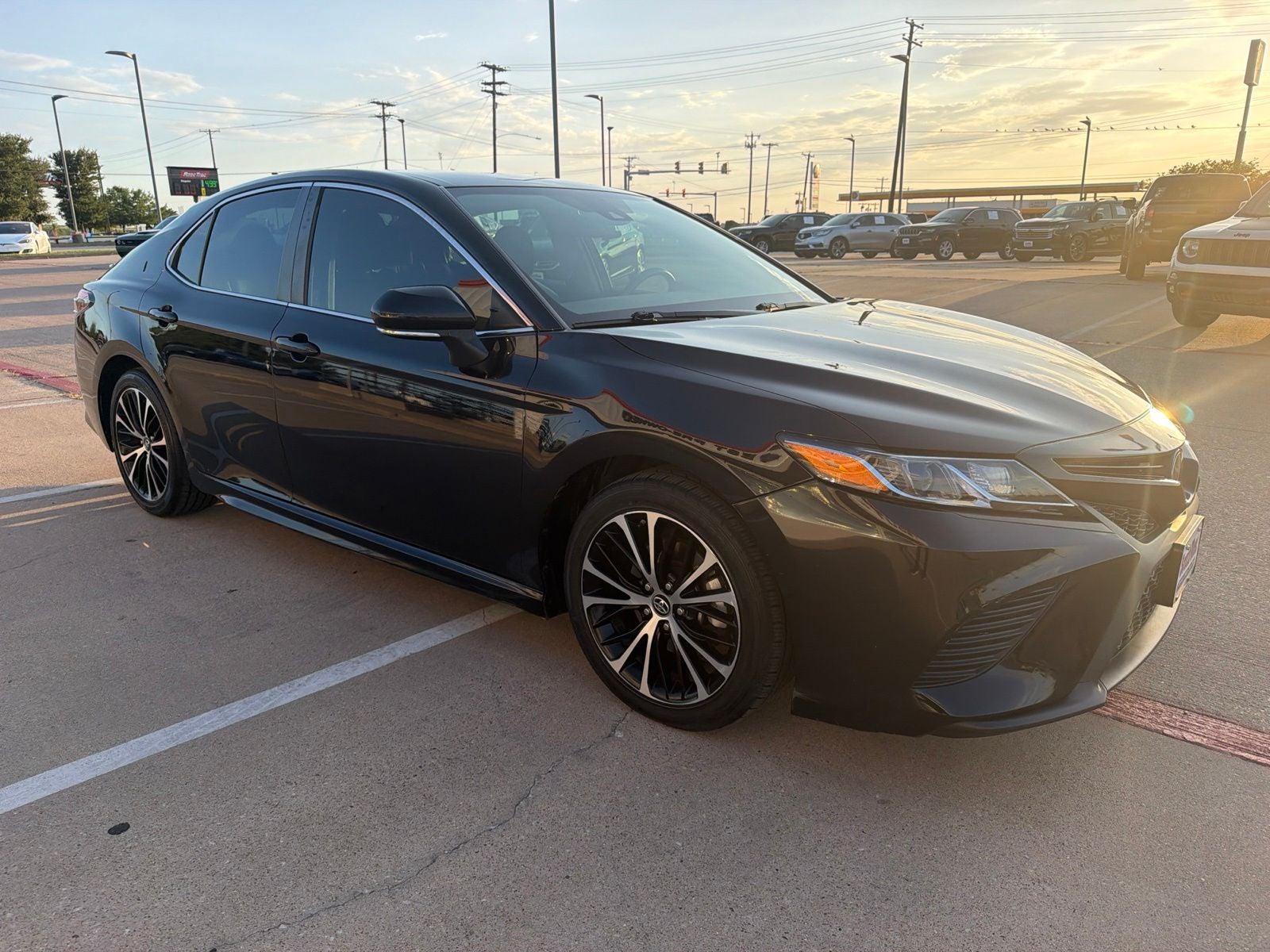 2019 Toyota Camry SE