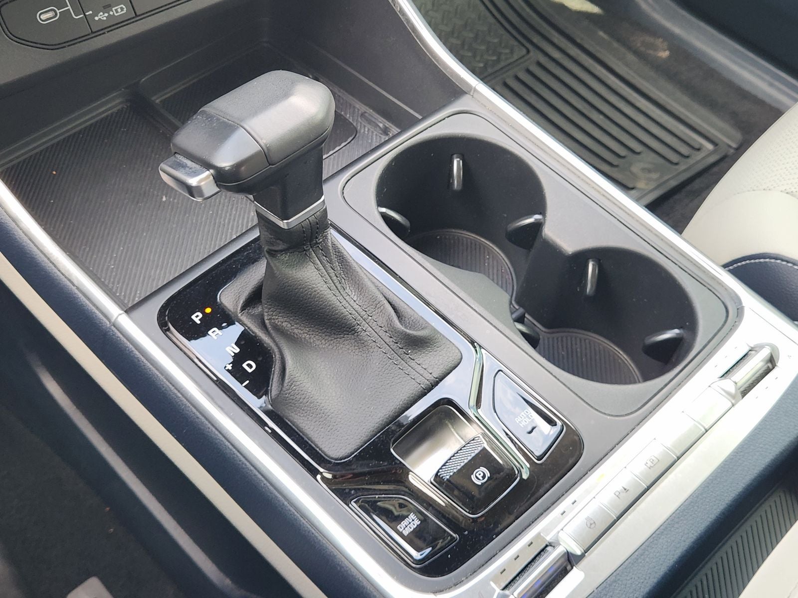 2025 Kia Carnival MPV SX Prestige