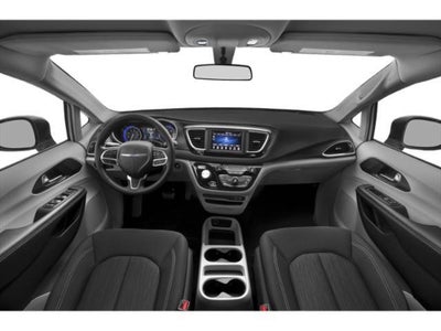 2020 Chrysler Voyager LX