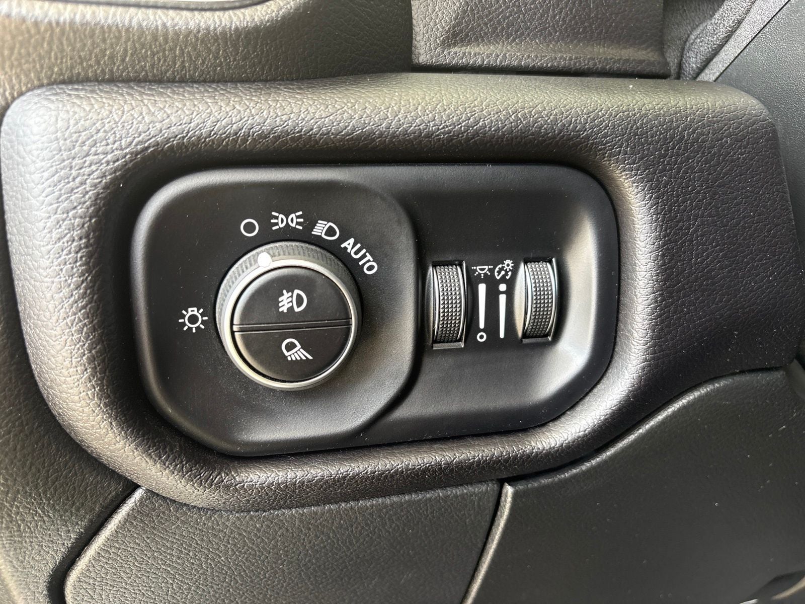 2022 RAM Ram 2500 Laramie Crew Cab 4x4 6'4' Box