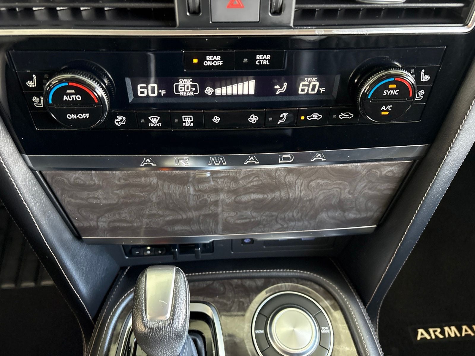 2022 Nissan Armada Platinum 2WD