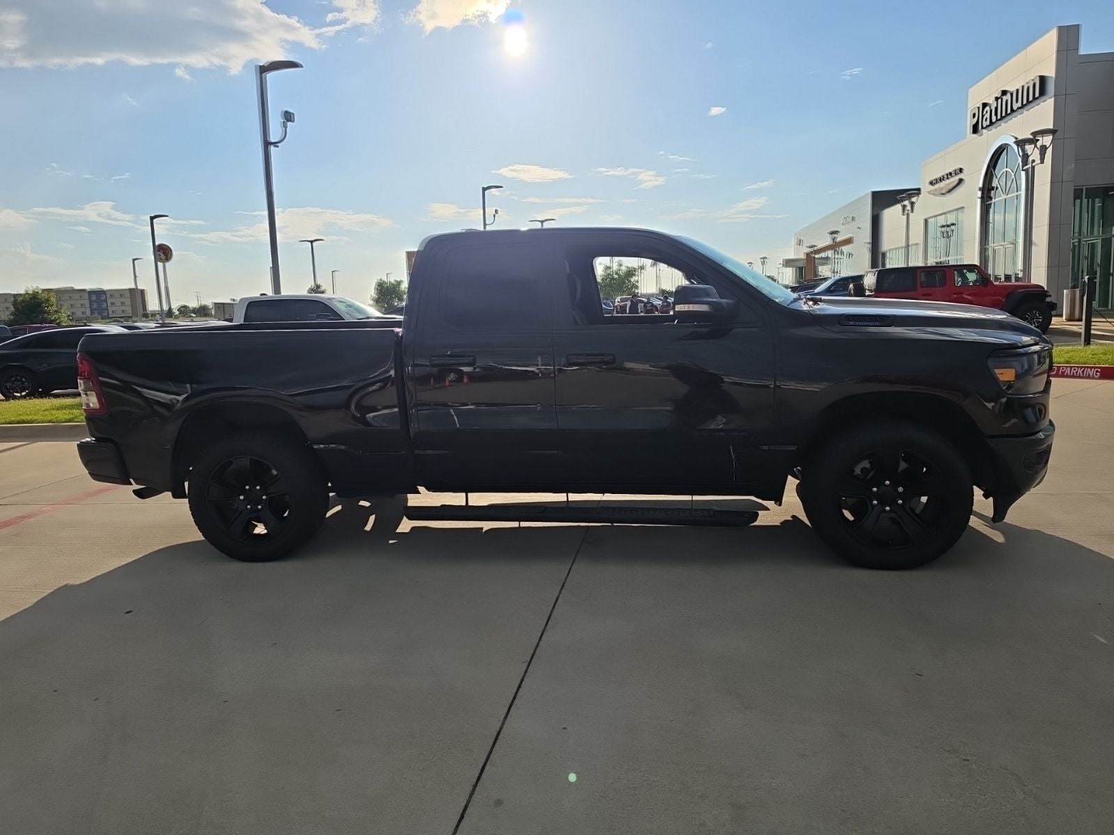 2022 RAM Ram 1500 Lone Star Quad Cab 4x4 6'4' Box