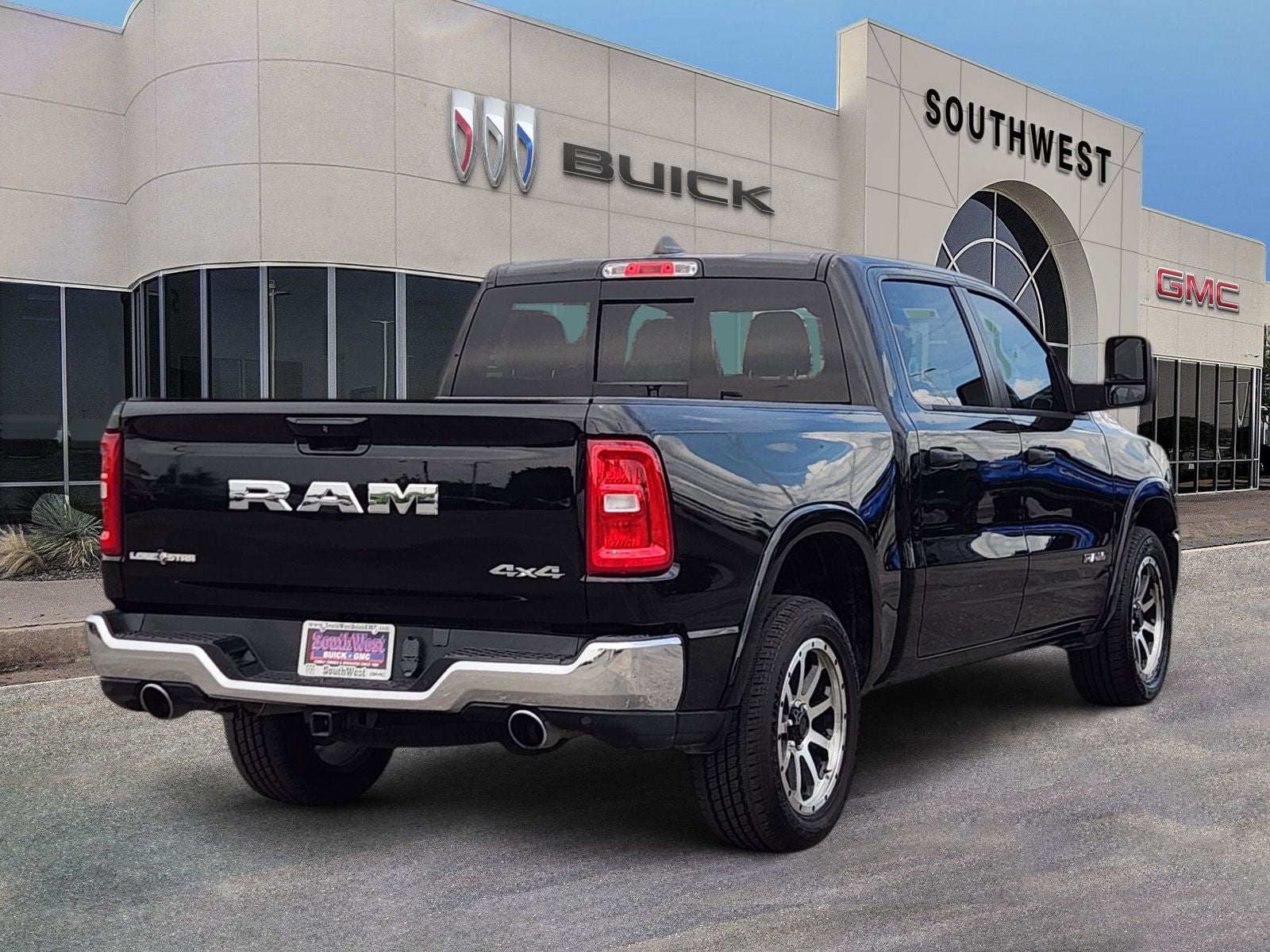 2025 RAM Ram 1500 Big Horn/Lone Star