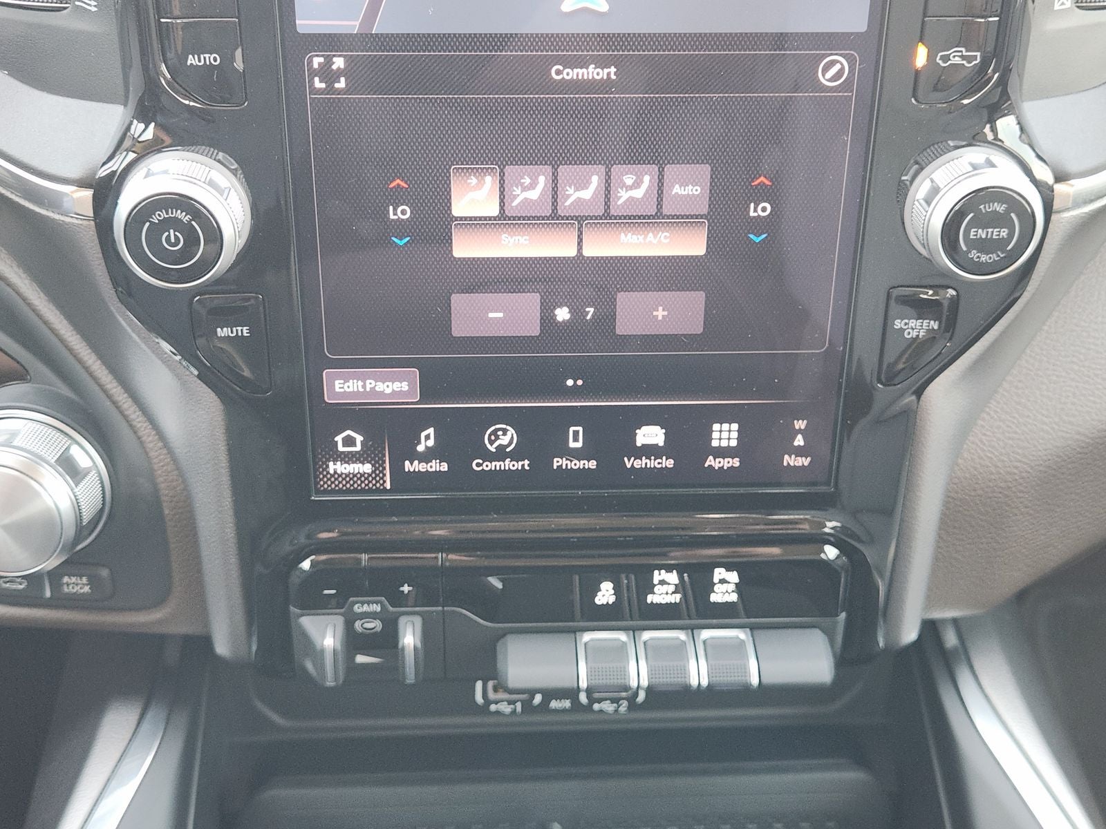 2026 RAM Ram 1500 Laramie