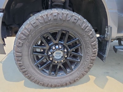 2022 Ford F-350 LARIAT