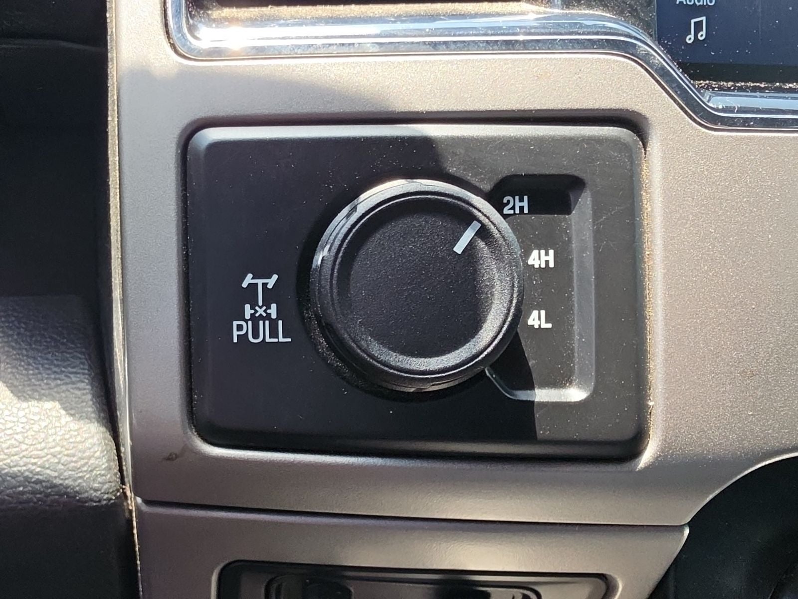 2022 Ford F-350 LARIAT
