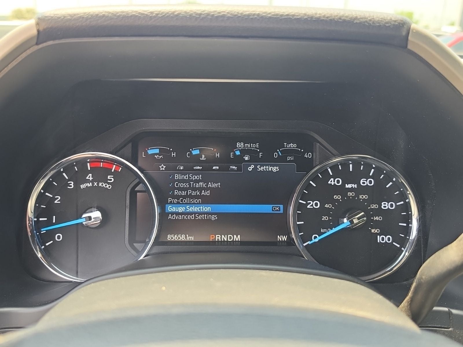 2022 Ford F-350 LARIAT
