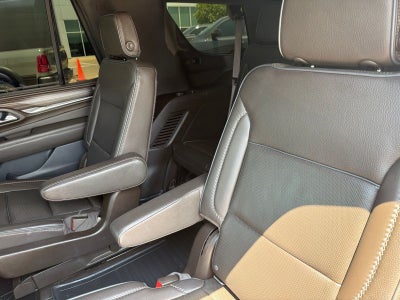 2022 GMC Yukon 4WD Denali
