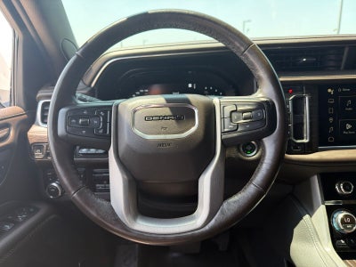 2022 GMC Yukon 4WD Denali