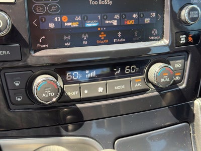 2023 Nissan Maxima Platinum