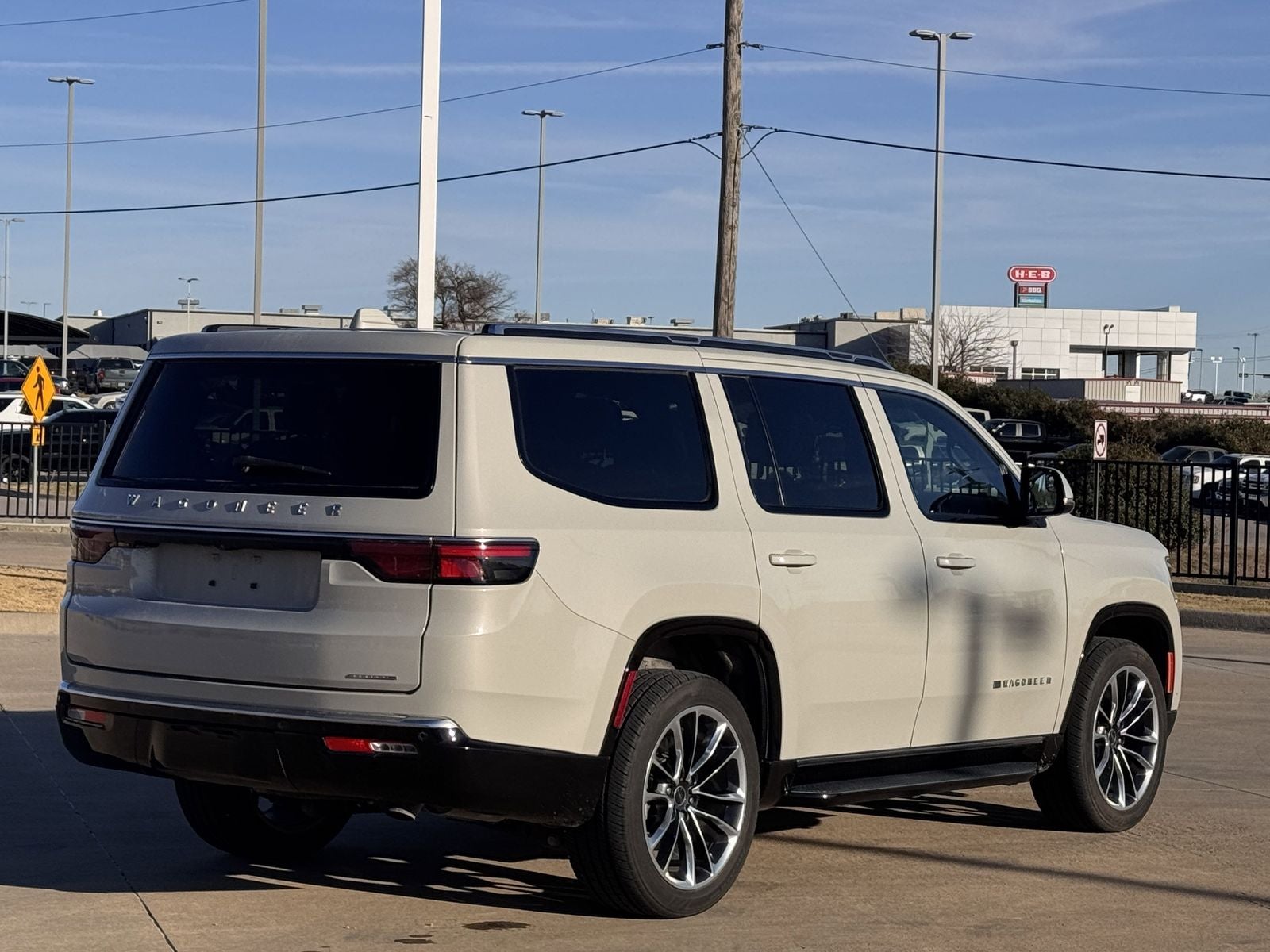 2022 Jeep Wagoneer Series II