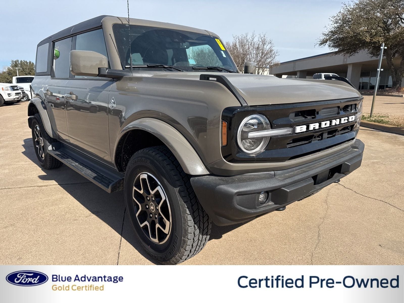 2025 Ford Bronco Outer Banks