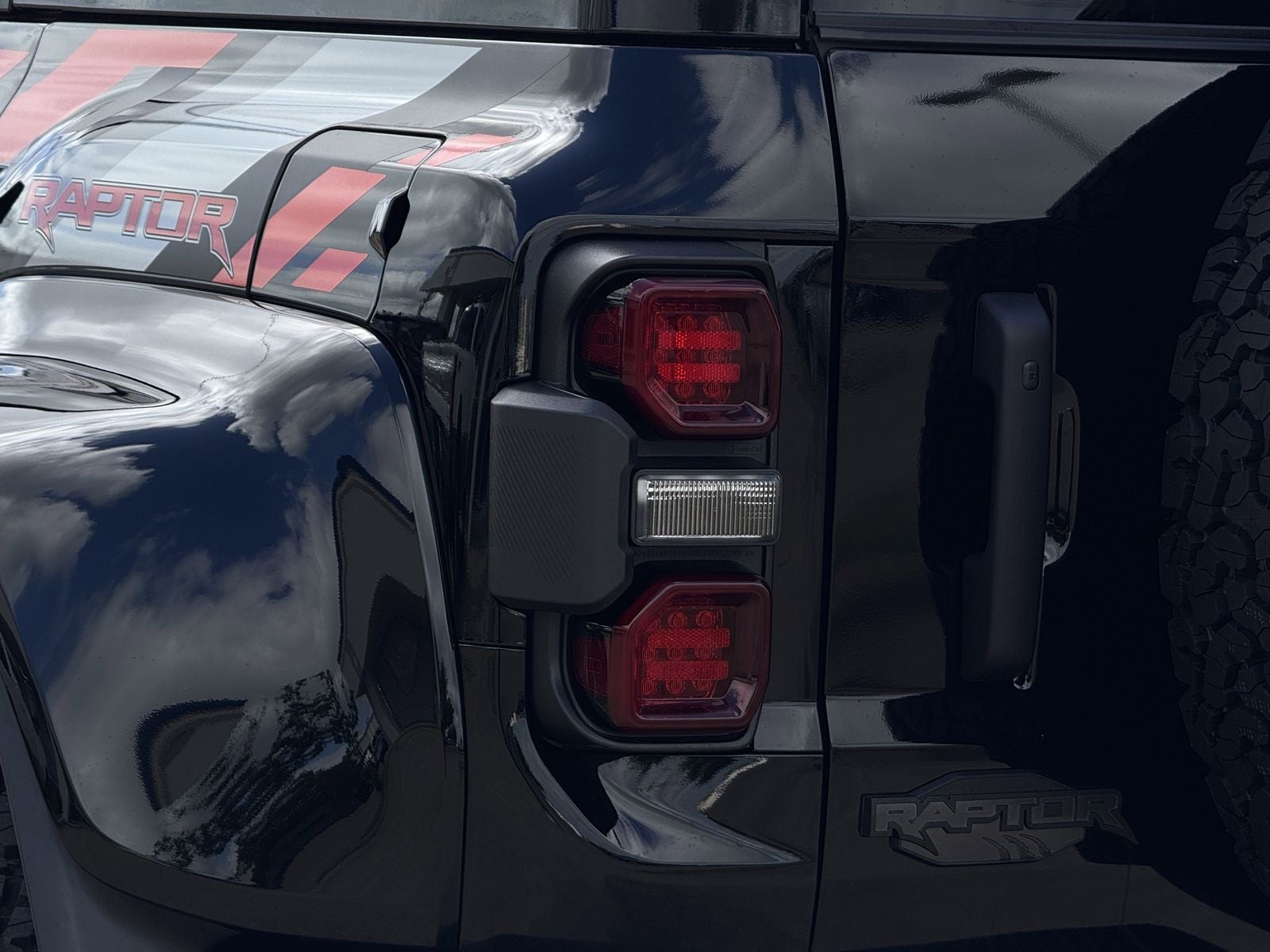 2025 Ford Bronco Raptor