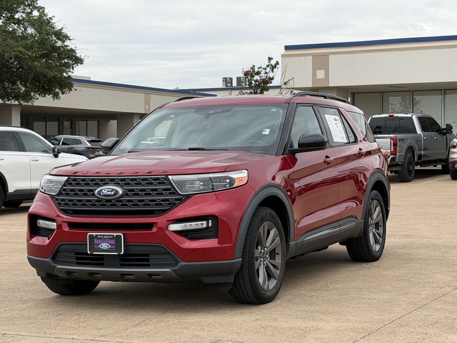 2022 Ford Explorer XLT