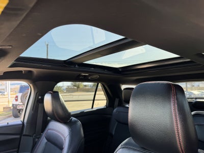 2022 Ford Explorer ST-Line