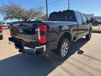 2023 Ford F-250SD F-250® Lariat®