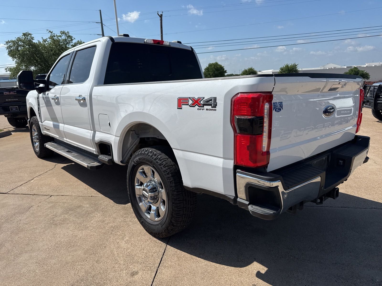 2023 Ford F-350SD Lariat