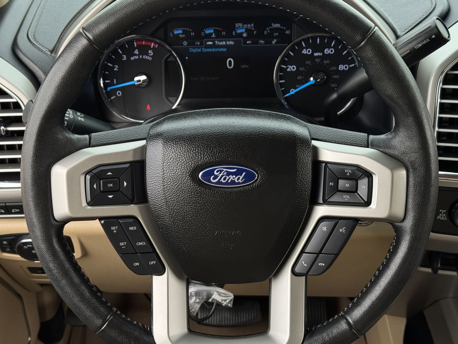 2017 Ford F-350SD Lariat