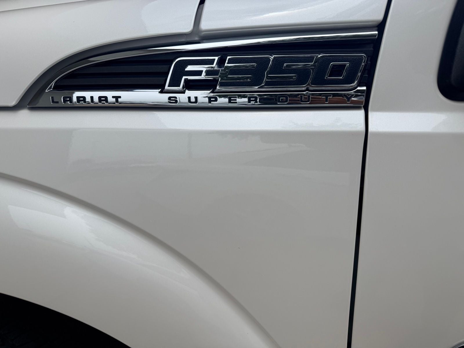 2011 Ford F-350SD Lariat DRW