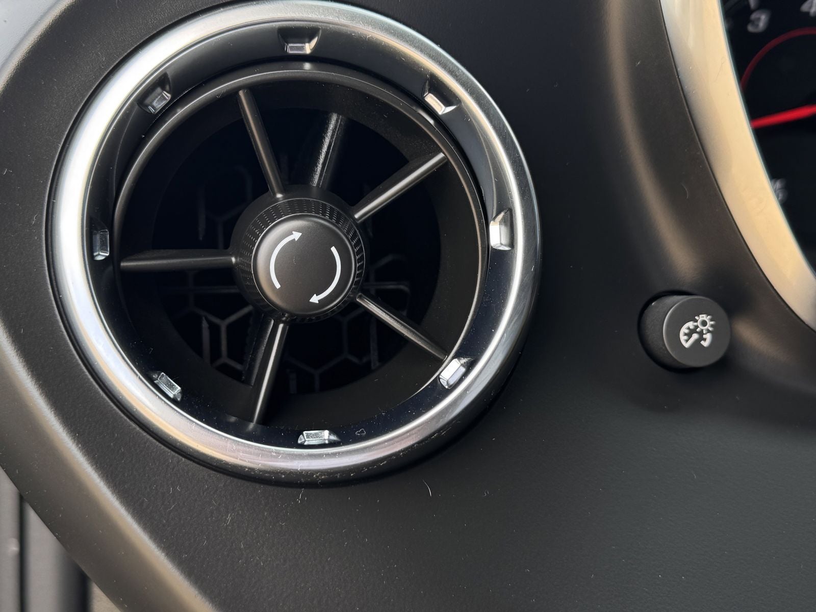 2022 Chevrolet Camaro 1LT