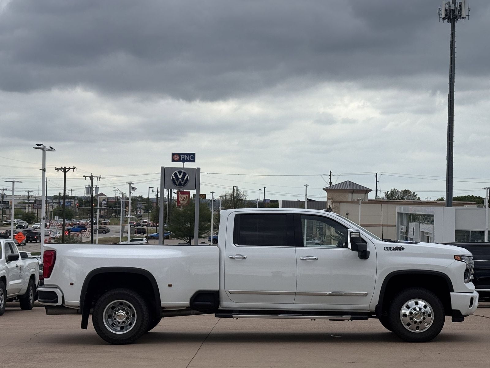 2024 Chevrolet Silverado 3500HD High Country