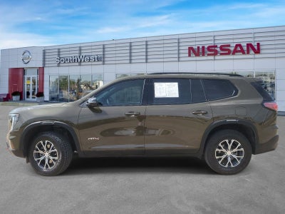 2024 GMC Acadia AT4
