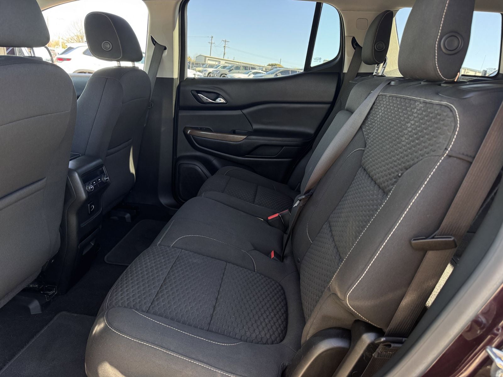 2017 GMC Acadia SLE-1