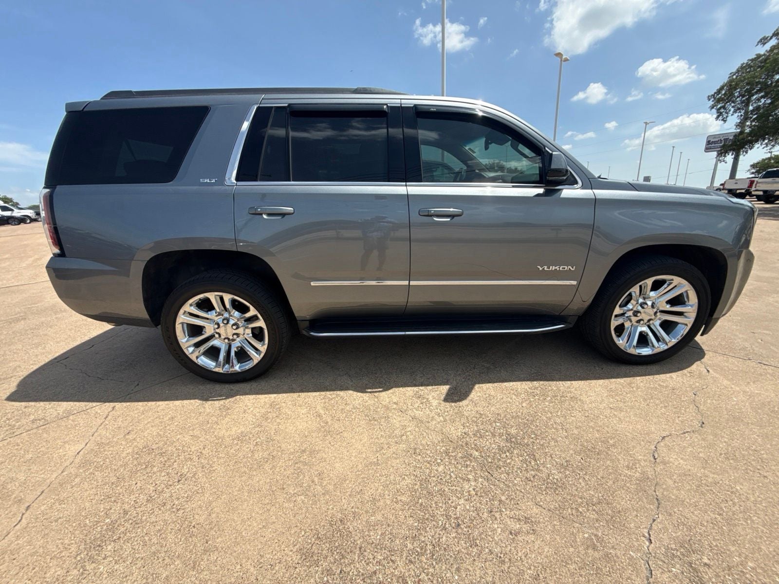 2019 GMC Yukon SLT