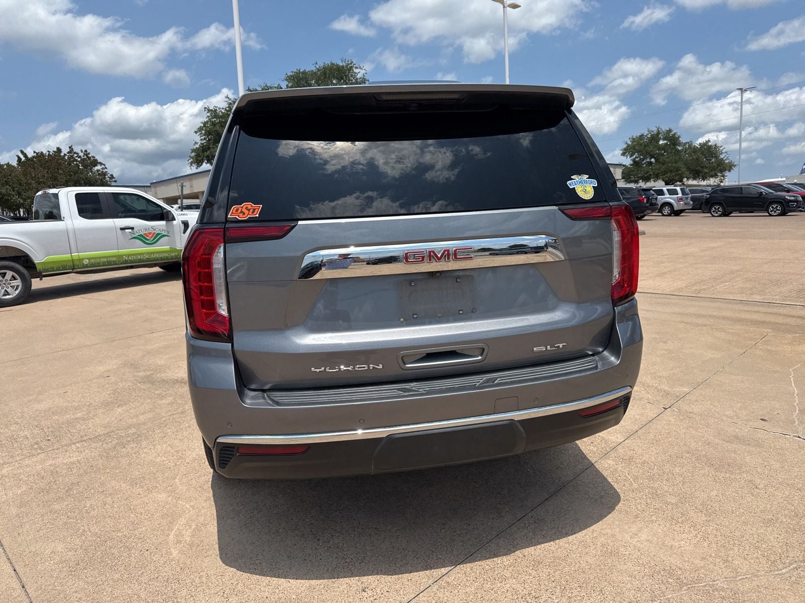 2021 GMC Yukon SLT