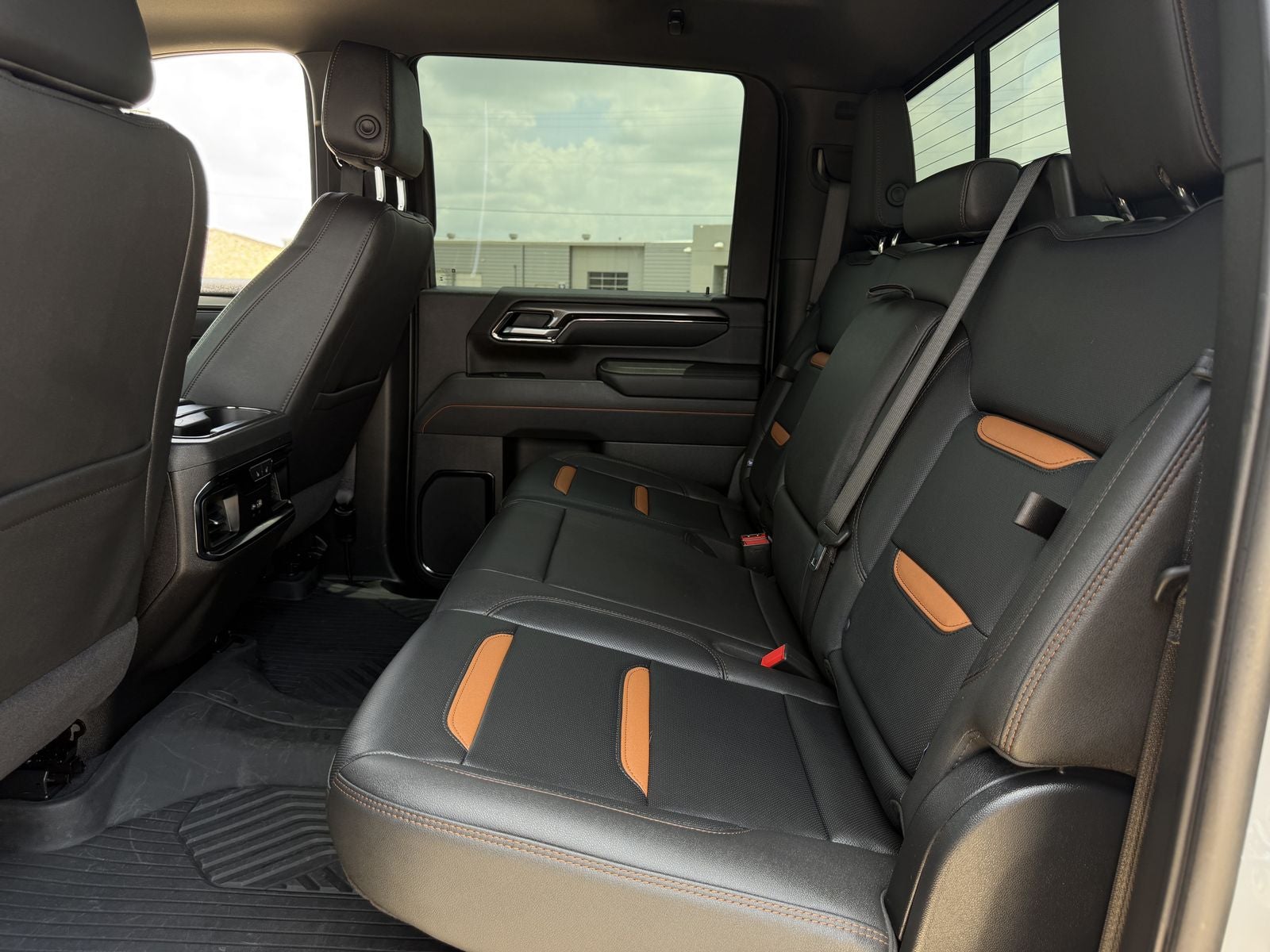 2025 GMC Sierra 2500HD AT4