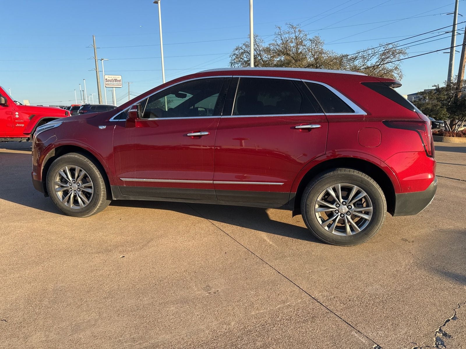 2022 Cadillac XT5 Premium Luxury