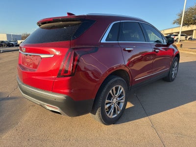 2022 Cadillac XT5 Premium Luxury