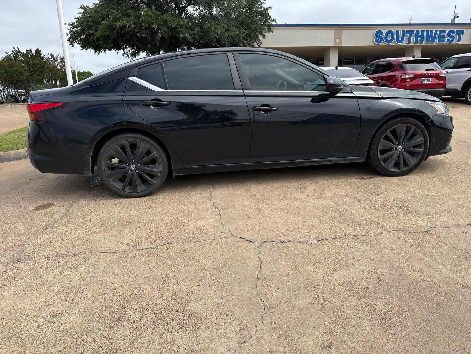 2020 Nissan Altima 2.5 SR