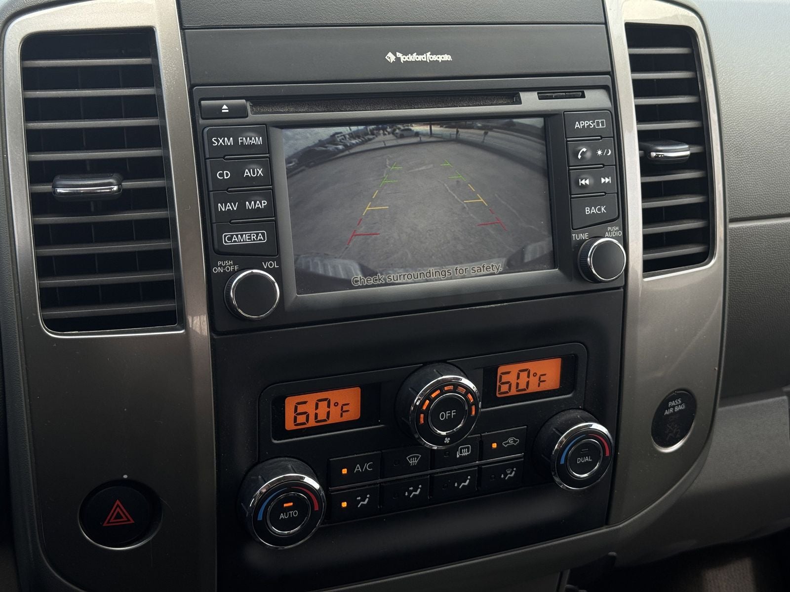 2016 Nissan Frontier SL