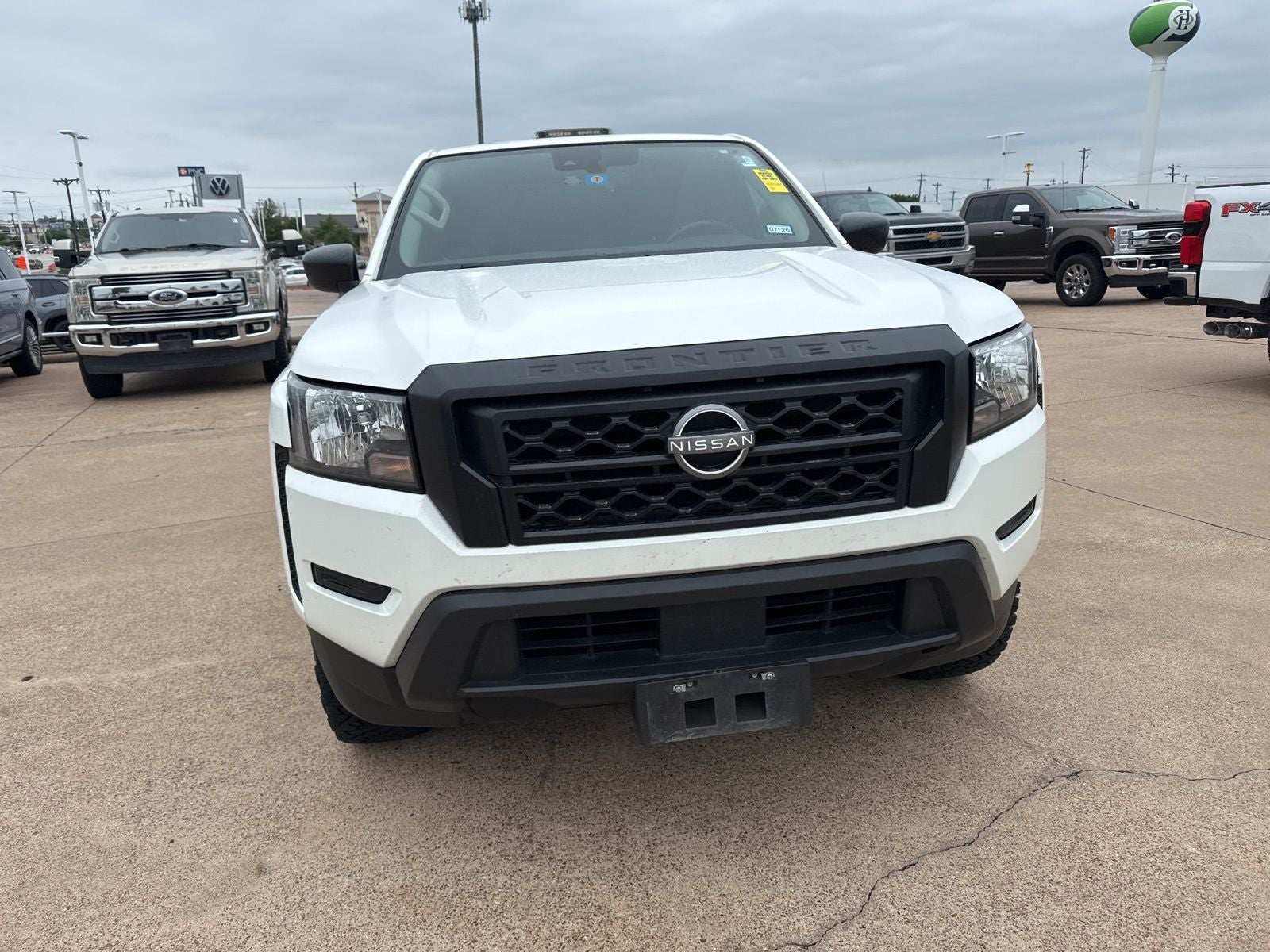 2023 Nissan Frontier S
