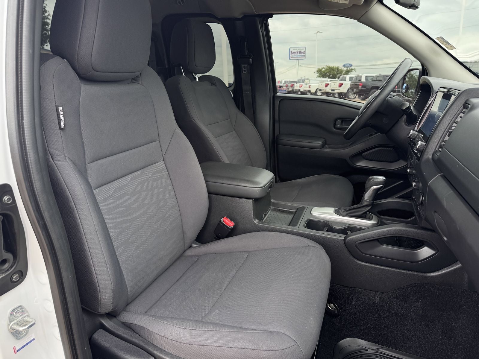 2023 Nissan Frontier S