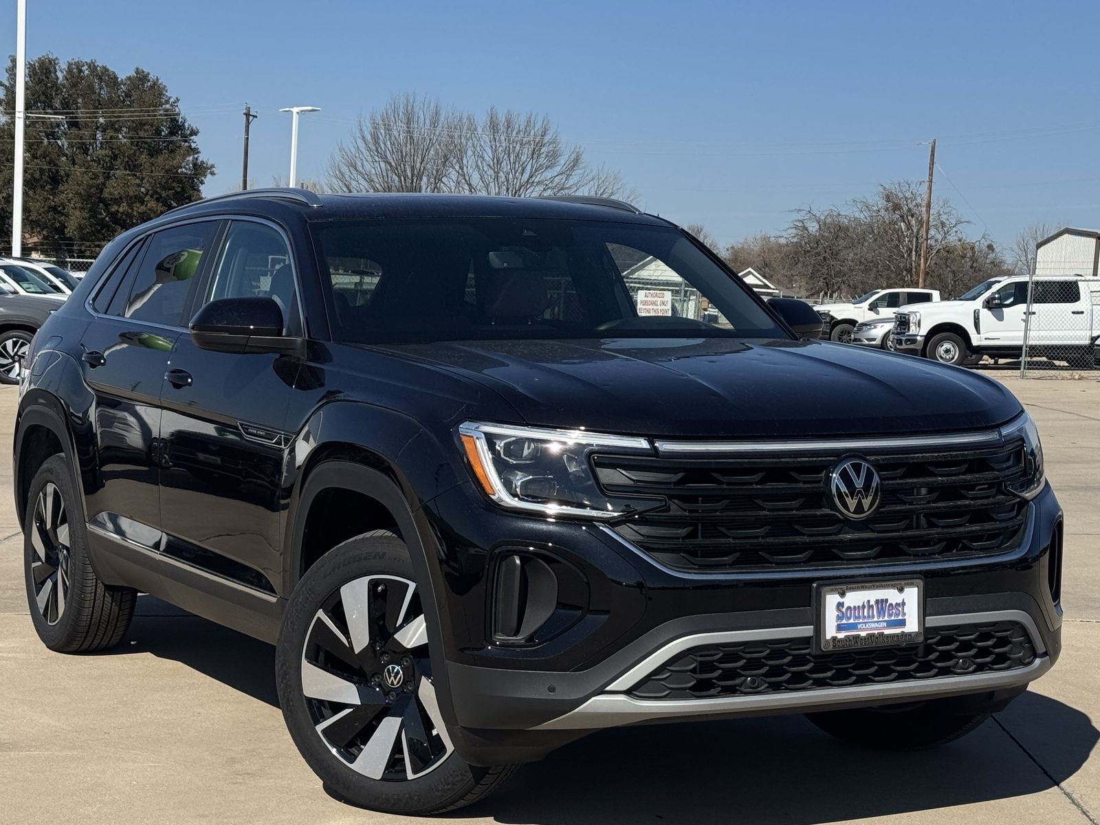 2025 Volkswagen Atlas Cross Sport 2.0T SEL