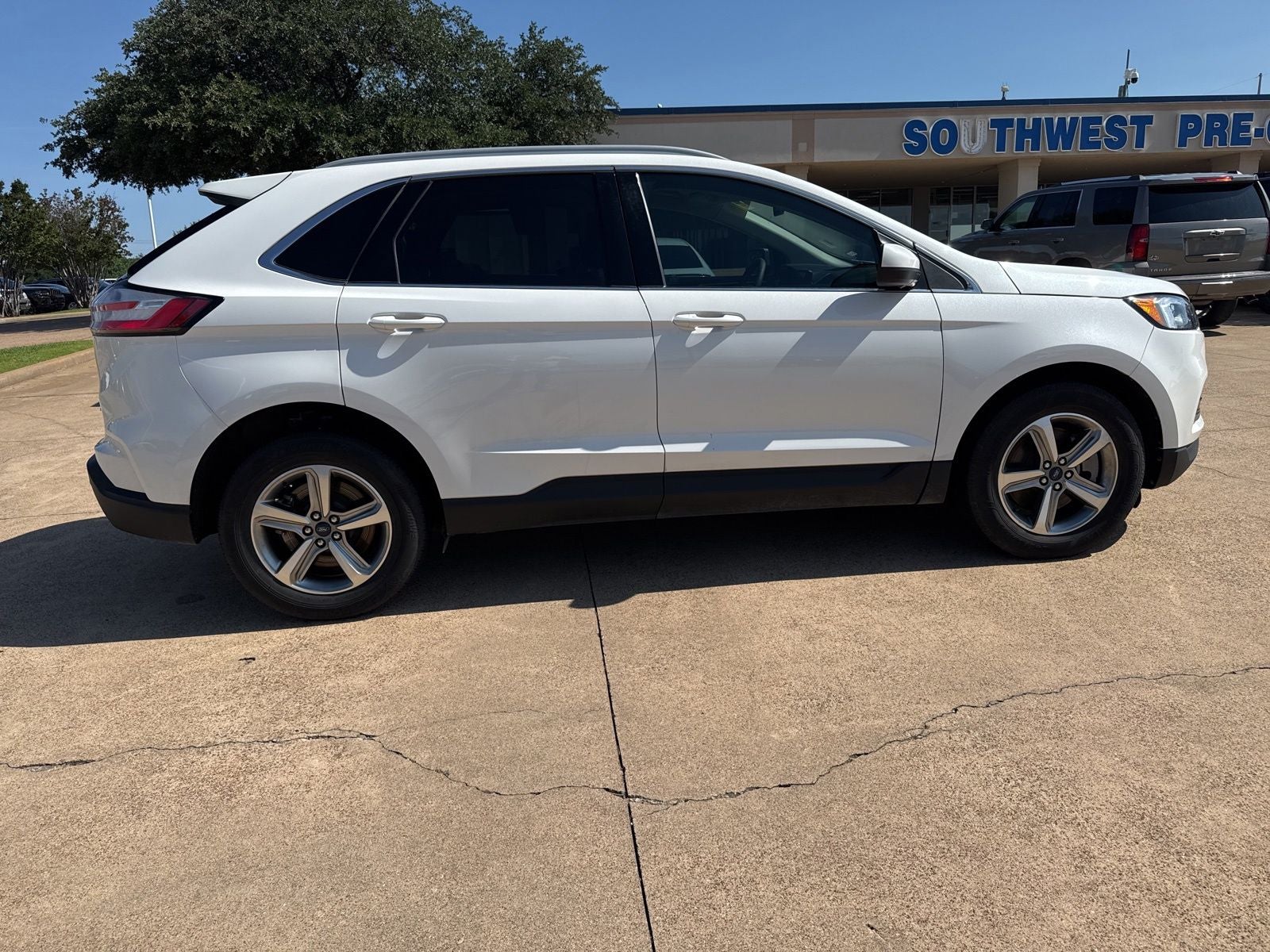 2022 Ford Edge SEL