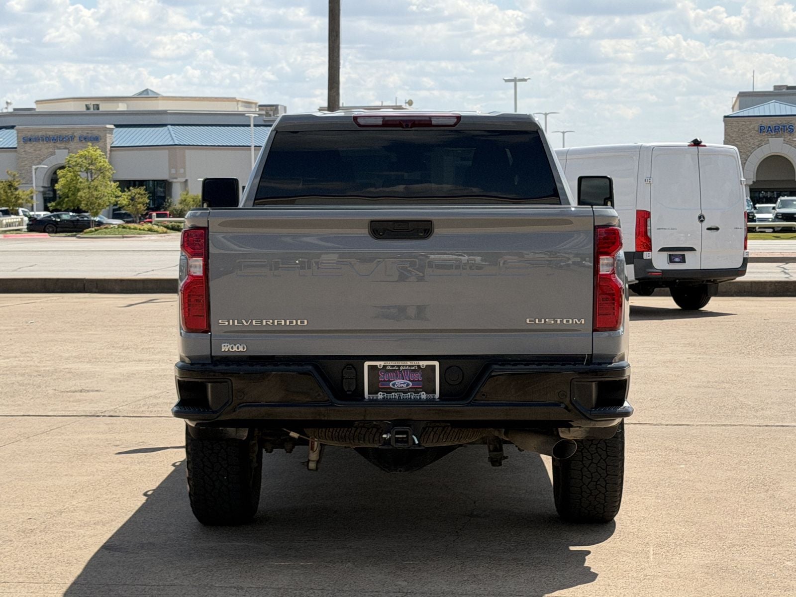 2024 Chevrolet Silverado 2500HD Custom