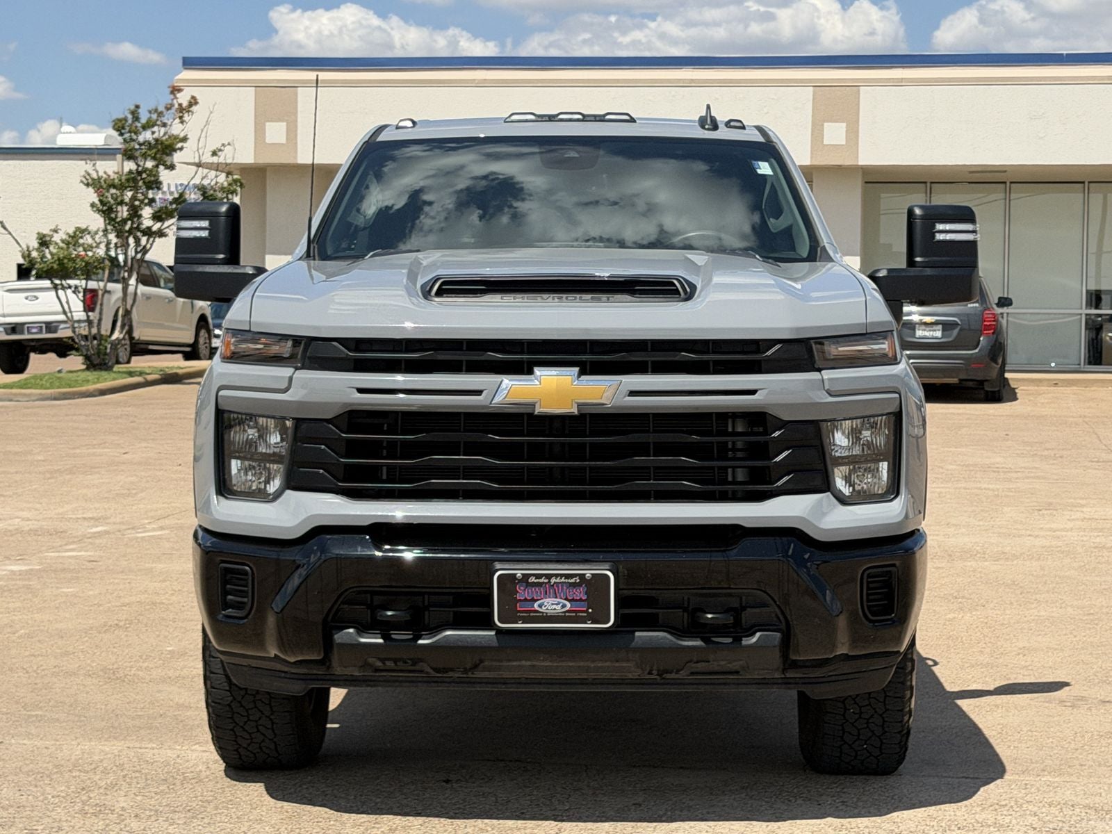 2024 Chevrolet Silverado 2500HD Custom