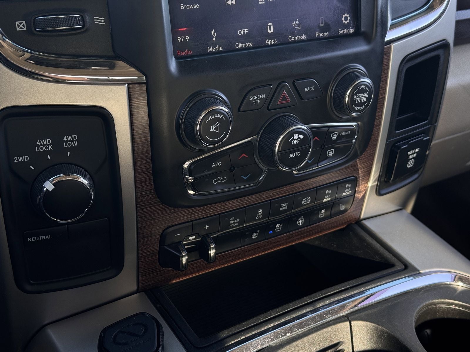 2018 RAM 3500 Laramie