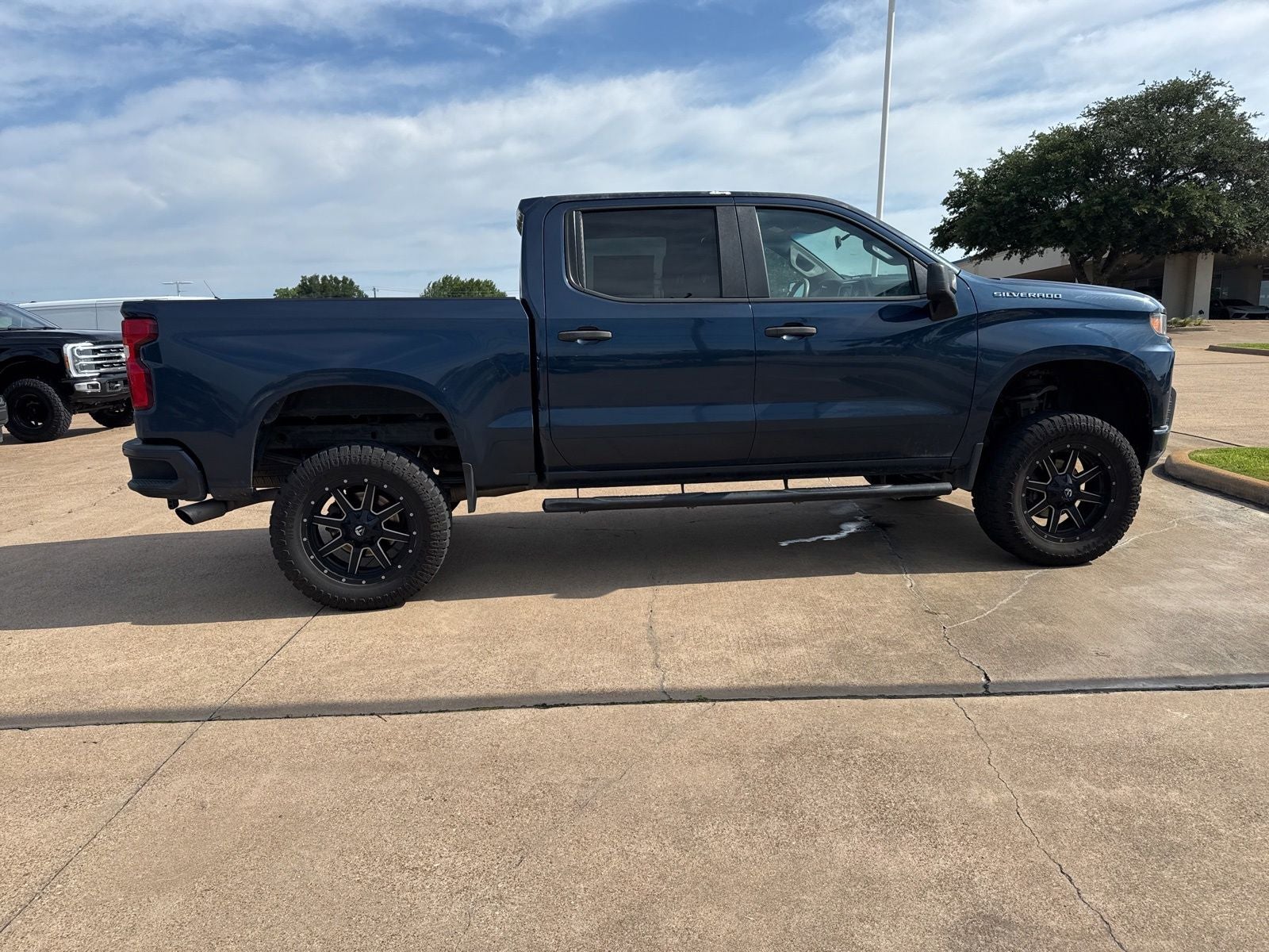 2020 Chevrolet Silverado 1500 Custom