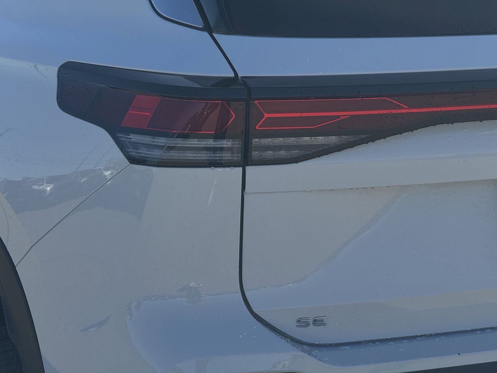 2025 Volkswagen Tiguan 2.0T SE