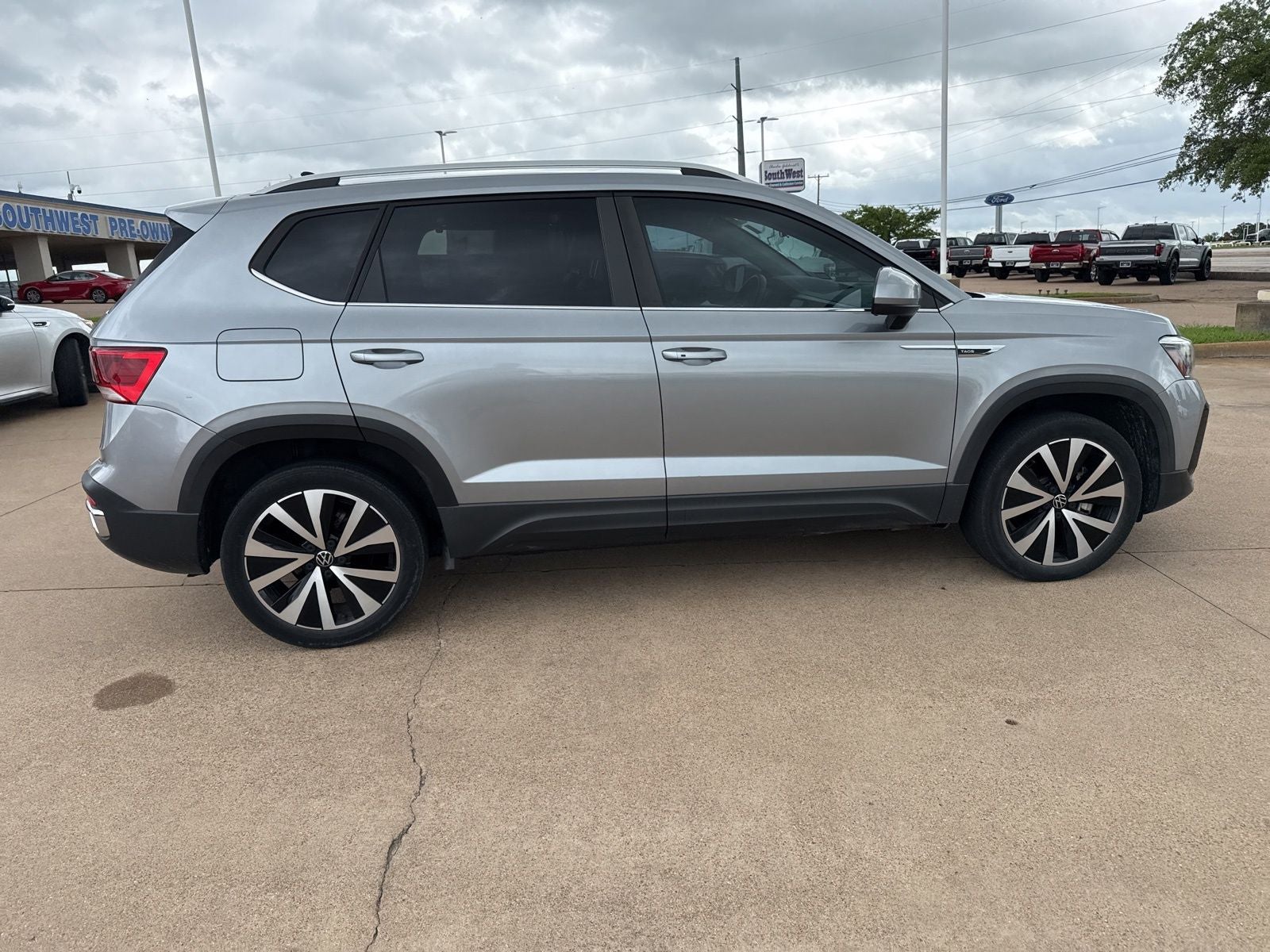 2022 Volkswagen Taos 1.5T SE