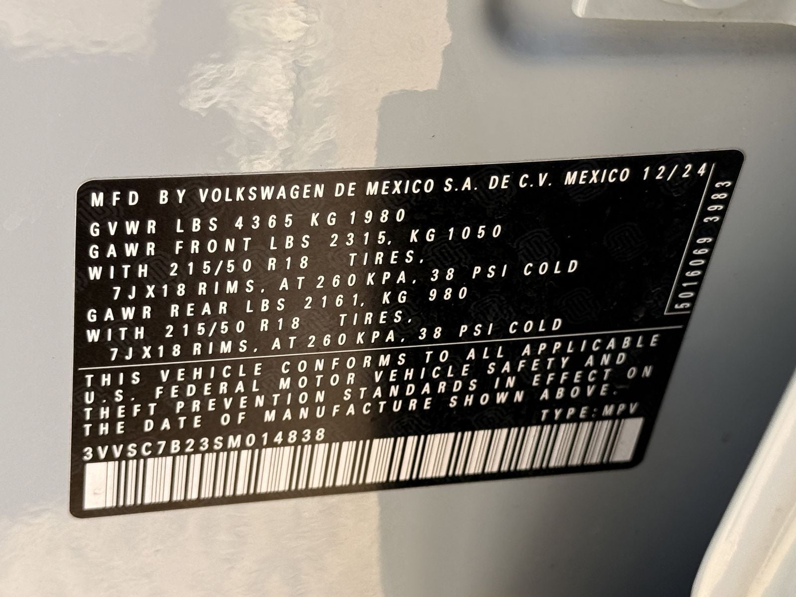 2025 Volkswagen Taos 1.5T SE